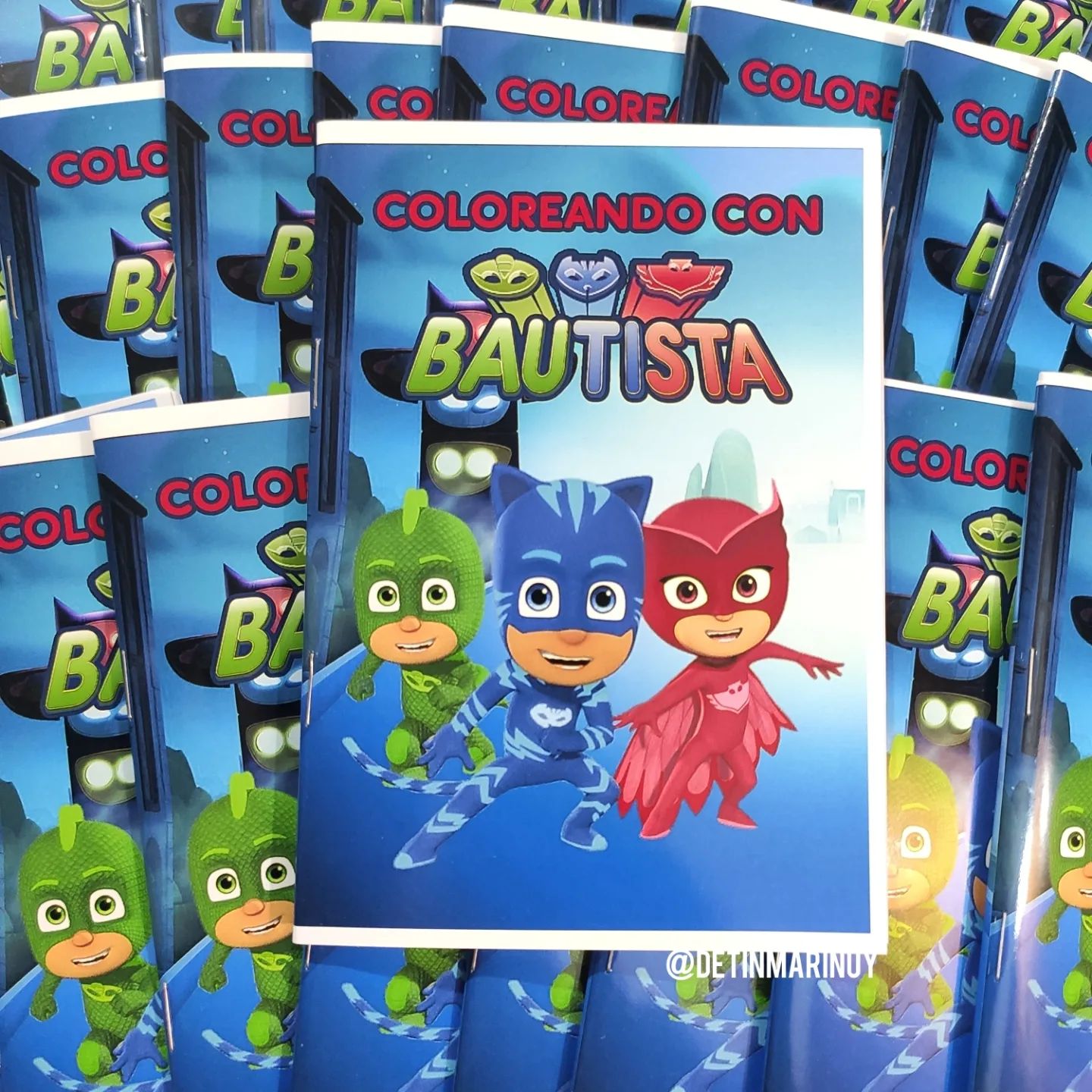 Libritos para colorear personalizados