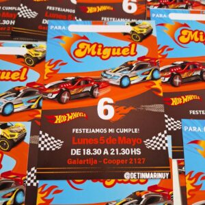 Tarjetas de cumpleaños. Invitaciones personalizadas.