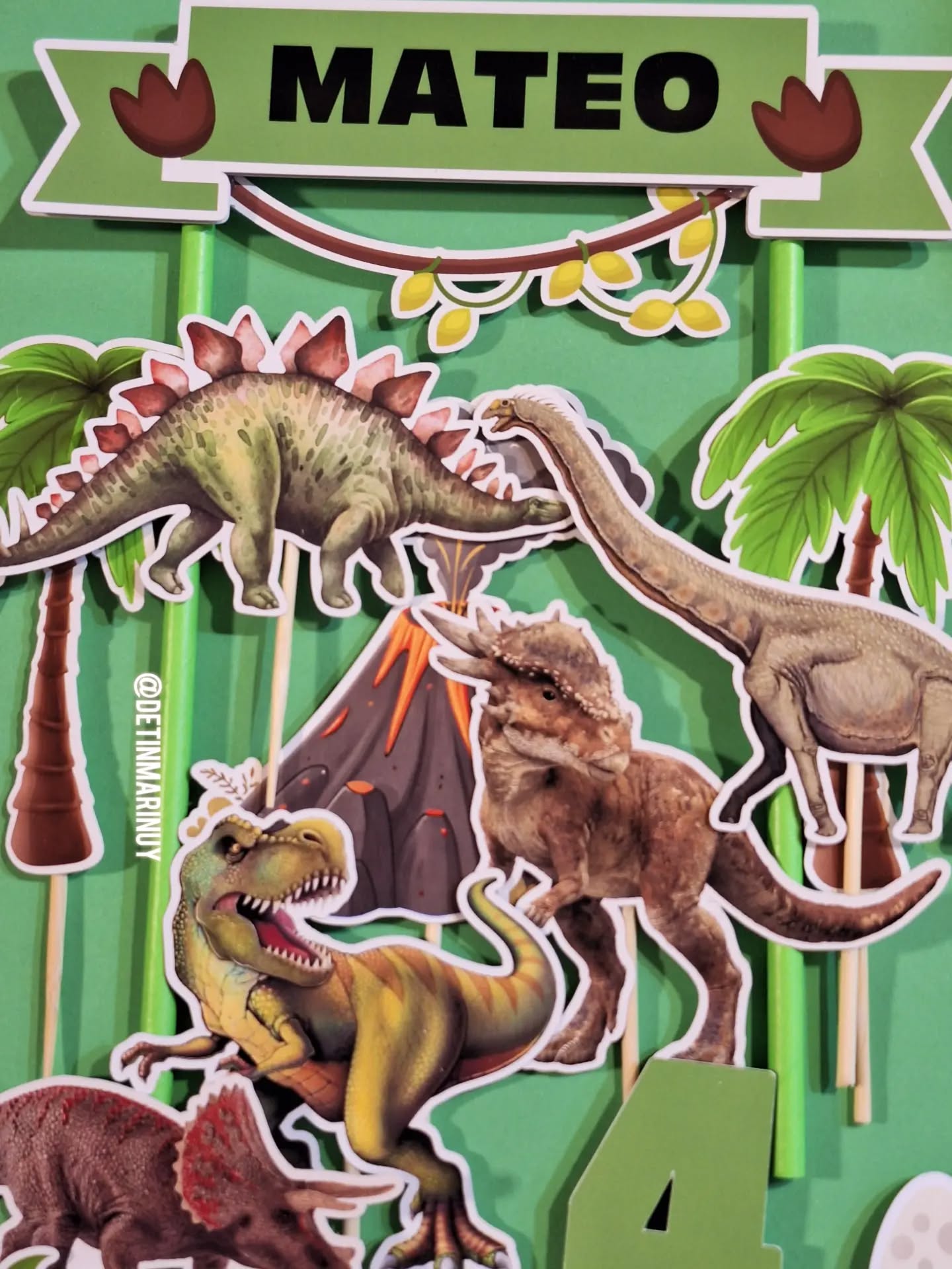 Topper de torta de dinosaurios personalizado De Tin Marin
