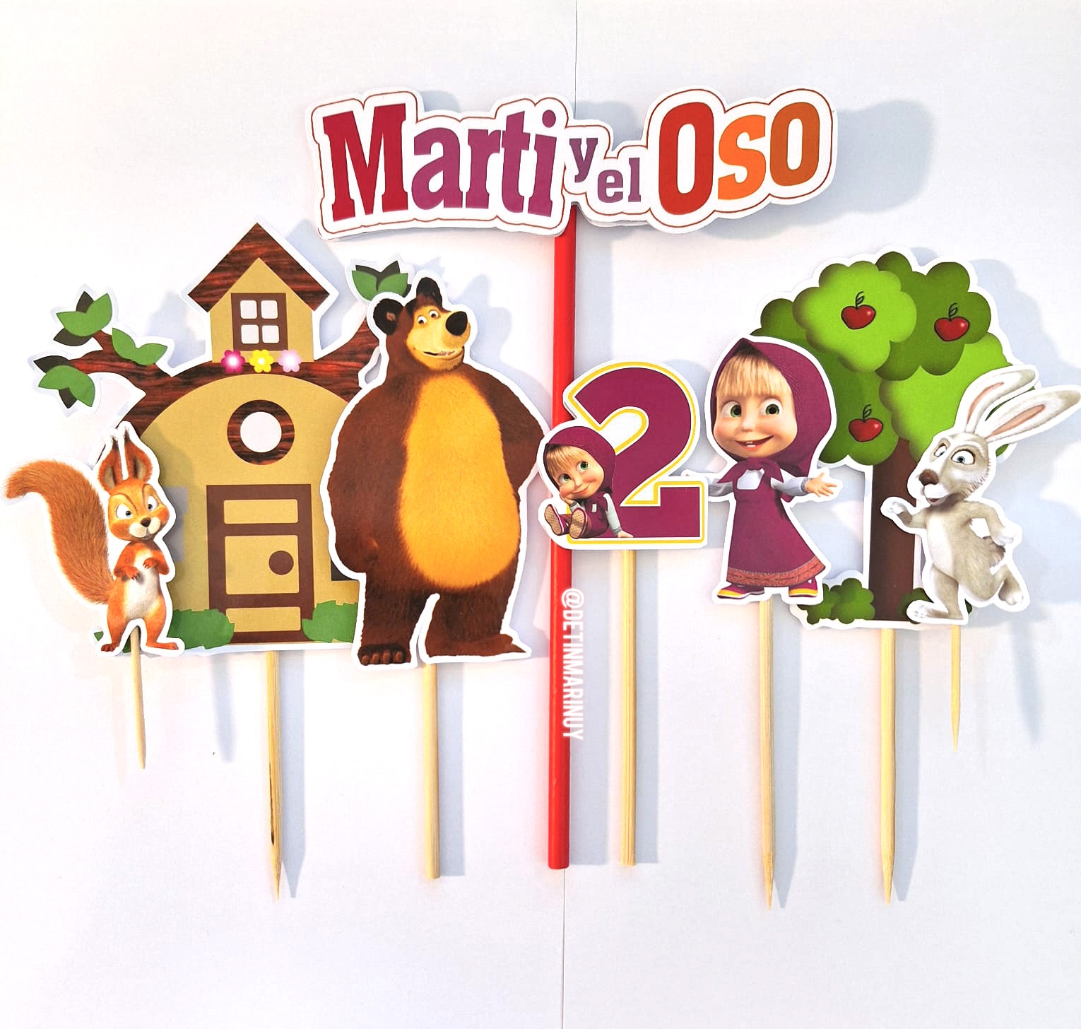 Topper de torta personalizado de Masha y el Oso