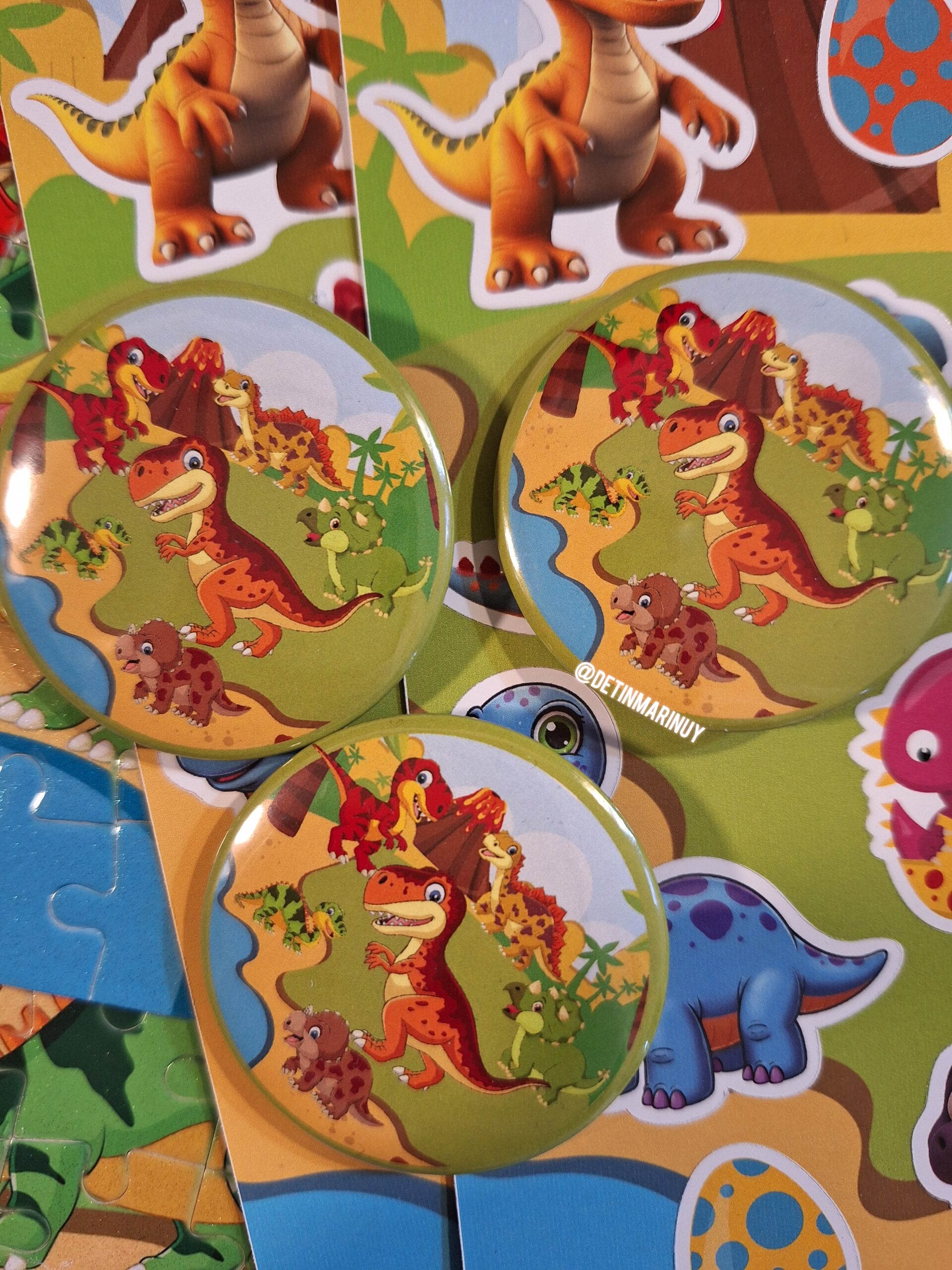 Dinosaurios pines