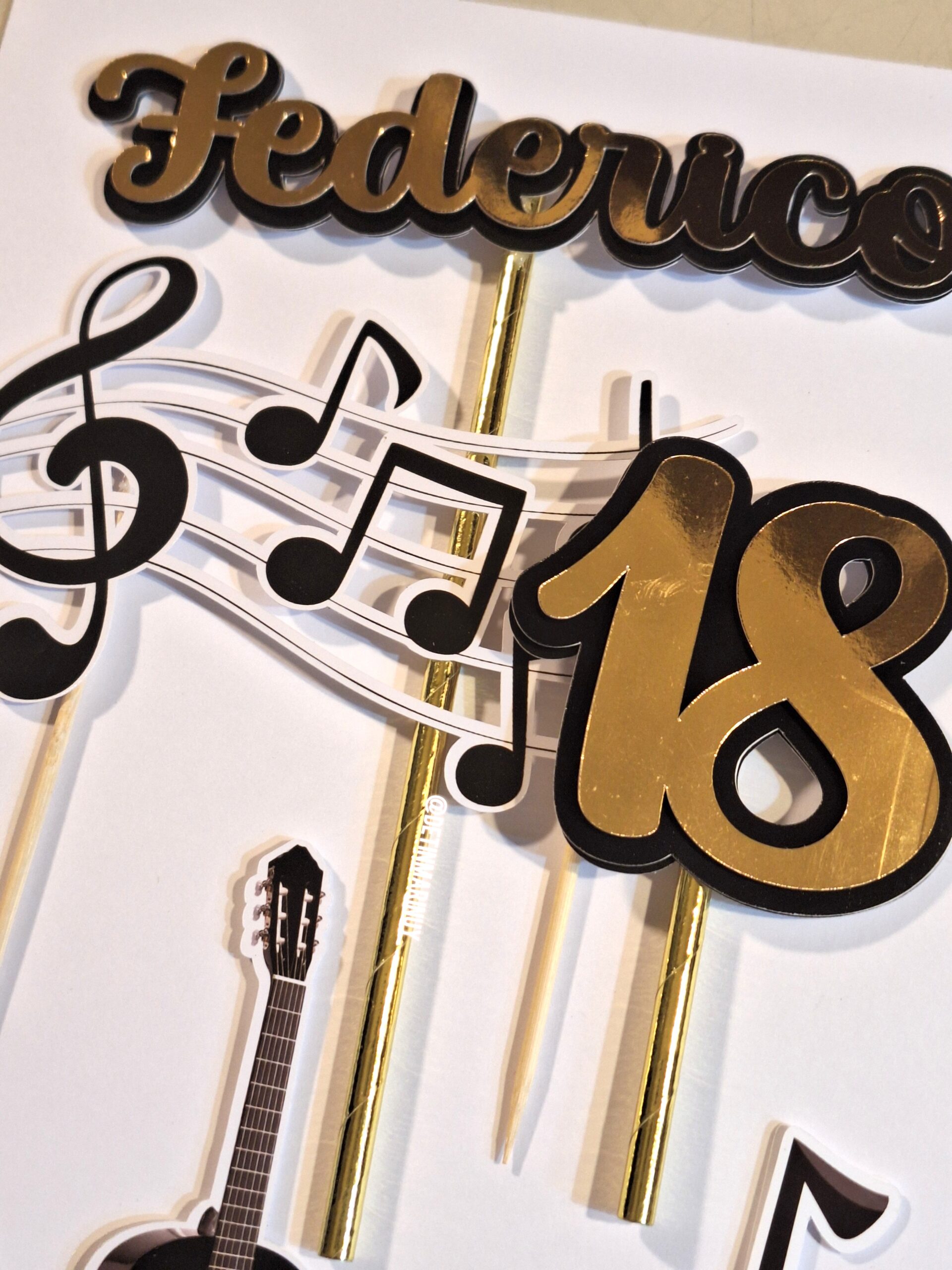 Topper de Torta de Musical Personalizado - Imagen 4
